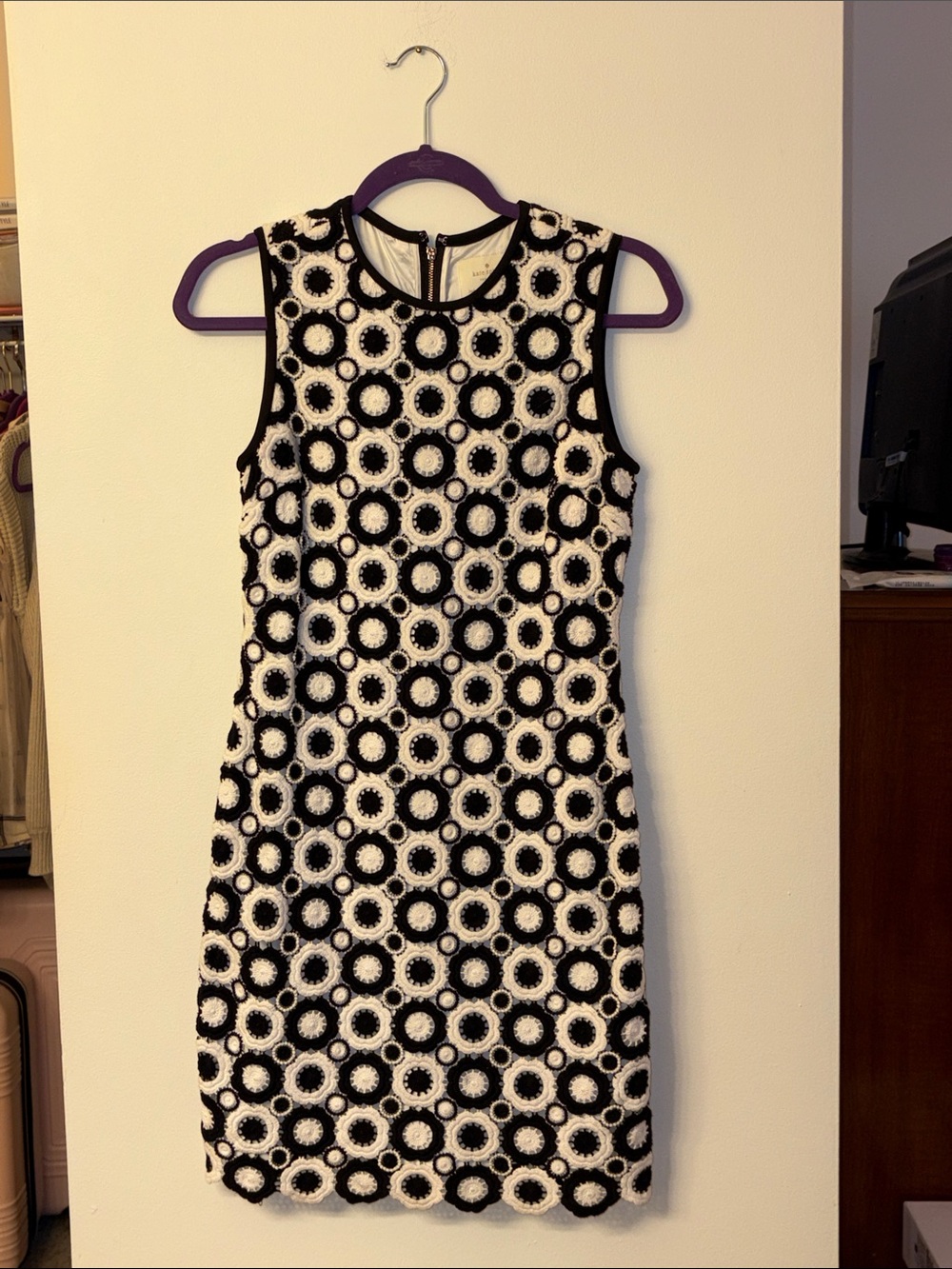 Kate Spade Guipure Lace Shift Dress - Picture 4 of 6